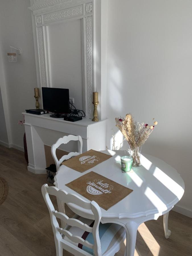 Une Nuit A Bord De Garonne - Wifi Langon  Bagian luar foto